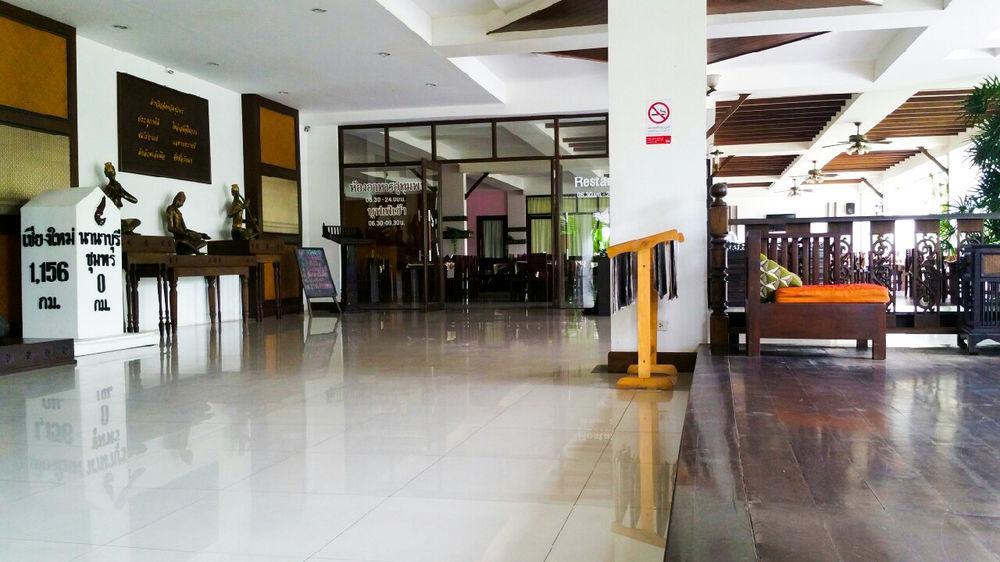 Nana Buri Hotel Chumphon Exterior photo